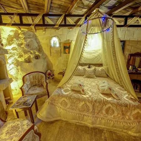 Cappadocia Alaz Cave Hotel 3*