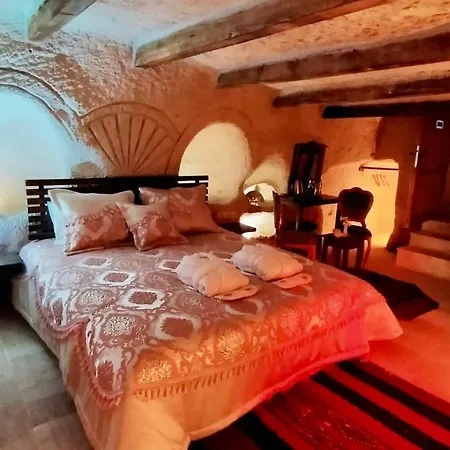 Cappadocia Alaz Cave Nevsehir