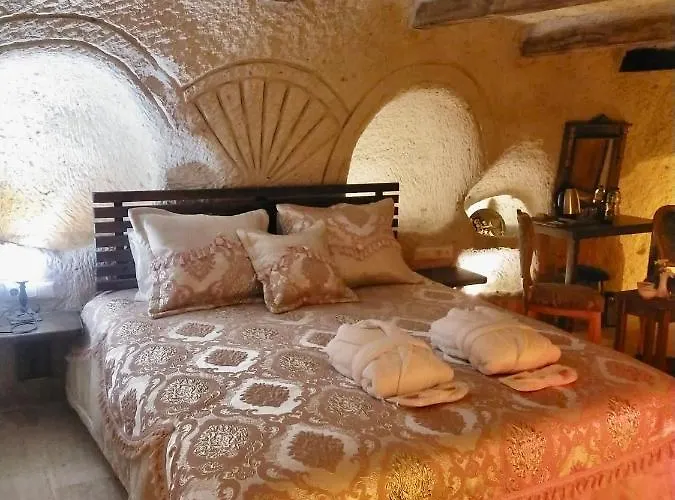 ホテル Cappadocia Alaz Cave ネヴシェヒル